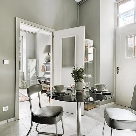 Le Petit Jardin - Appt Pour 4 Avec Bain A Remous * Sainte-Marie-aux-Mines